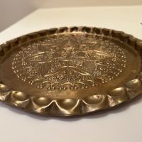 Стара месингова чиния поднос, 31 см, снимка 4 - Антикварни и старинни предмети - 45089332