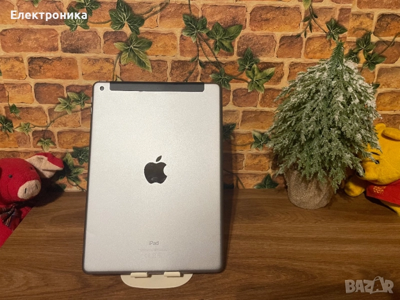 iPad A1954 9.7 6 gen, снимка 1