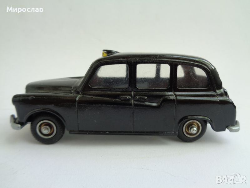  1:43? BUDGIE MODELLS LONDON TAXI КОЛИЧКА МОДЕЛ, снимка 1