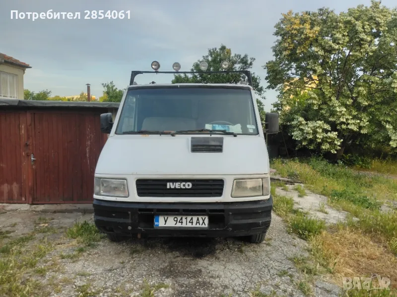 изкопни дейности с малък багер,и самосвал , снимка 1