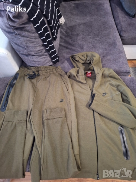 Комплект на Нйке L, снимка 1