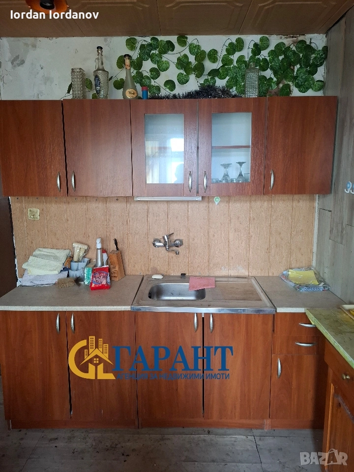 Продава тристаен апартамент , снимка 1