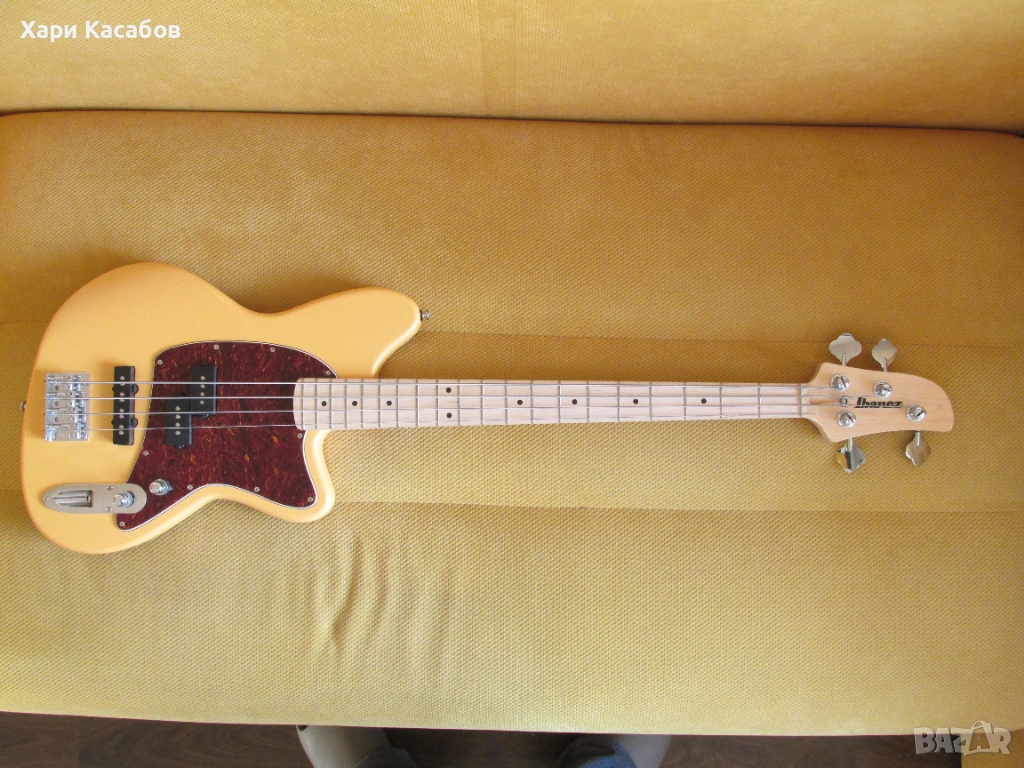 Бас китара Ibanez TMB100M като нова, снимка 1