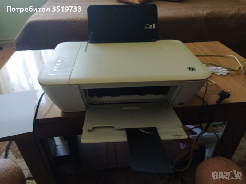 Цветен принтер hp deskjet 1510, снимка 1