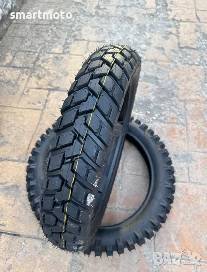 Шосейна гума 110/90/17 средна твърдост жълта линия, снимка 1