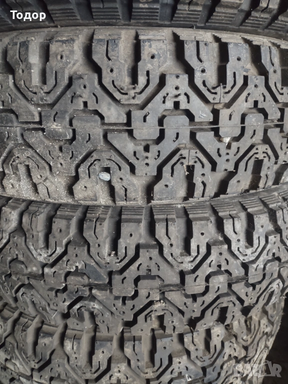 Гуми Вида 185 Sr 14,за ретро автомобил, снимка 1