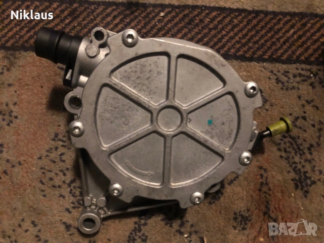 Вакум Помпа BMW F seria 