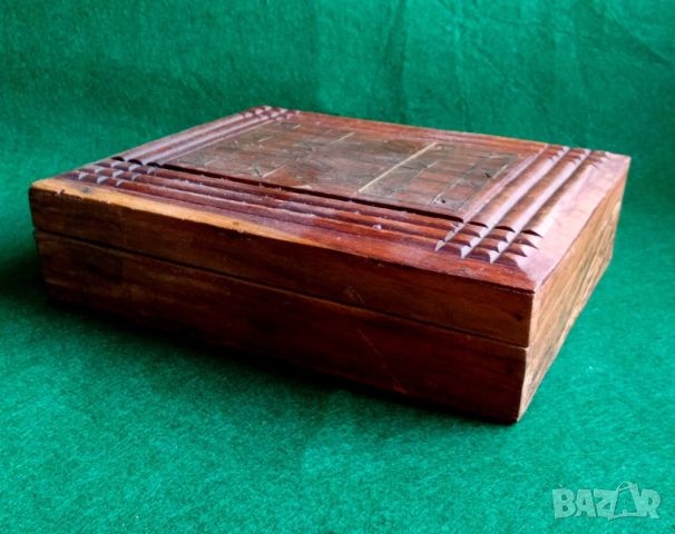 Стара дървена кутия, снимка 3 - Други ценни предмети - 45285474