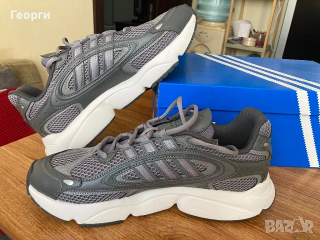 Оригинални мъжки маратонки Adidas, снимка 7 - Маратонки - 53372688