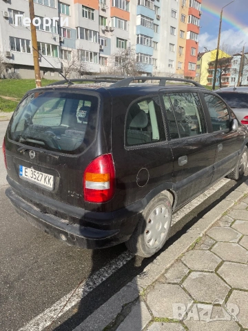 Опел Зафира 1.6 16v 101cc, снимка 7 - Автомобили и джипове - 53594331