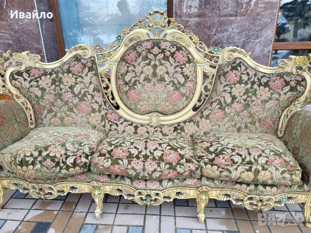Италианска барокова холна гарнитура , снимка 2 - Дивани и мека мебел - 53905075
