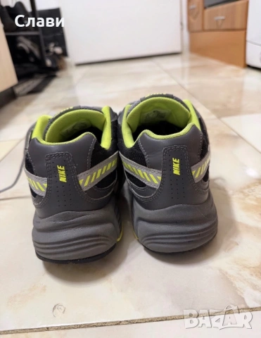 ПЕРФЕКТНИ! NIKE INITIATOR в отлично състояние , снимка 3 - Маратонки - 53456442