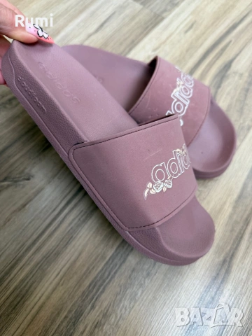 Оригинални цветни дамски чехли ADIDAS ADILETTE SHOWER! 38 н