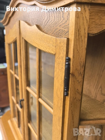 Стенна витрина , снимка 3 - Секции и витрини - 53749902