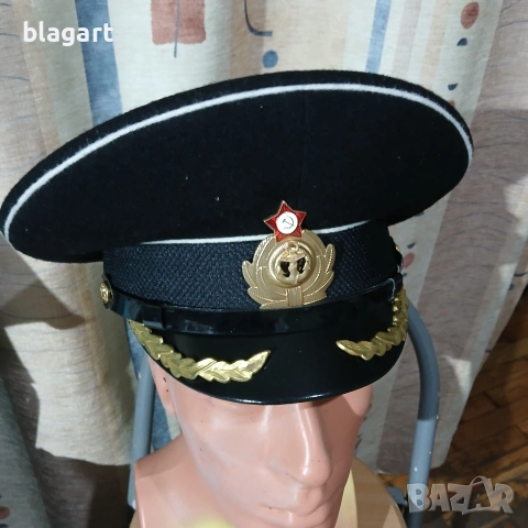 Офицерски фуражки СССР, снимка 2 - Антикварни и старинни предмети - 53178526