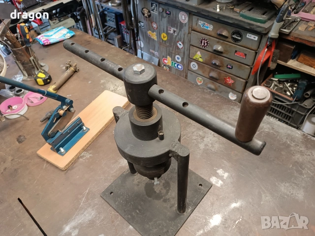 Винтова преса , снимка 4 - Други машини и части - 54076516