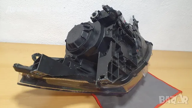 Оригинален, оборудван ляв фар за Mitsubishi  Outlander / Митсубиши Аутландър (2012-2015), снимка 16 - Части - 50065582