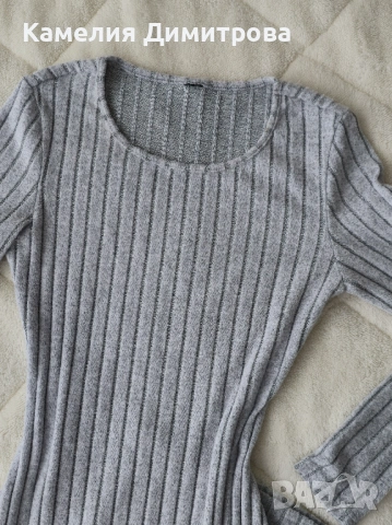 Дълга сива дамска рокля по тялото с дълъг ръкав и цепка, снимка 2 - Рокли - 53285387