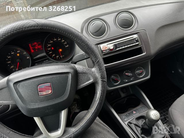 Seat Ibiza 1.2, снимка 3 - Автомобили и джипове - 45783527