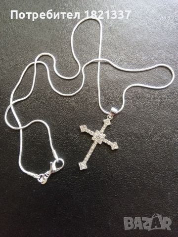 Сребърен кръст с кристали , снимка 6 - Колиета, медальони, синджири - 45918598