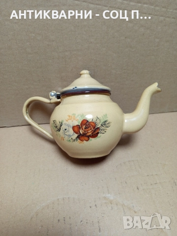 Соц Стар Малък Емайлиран Чайник. , снимка 3 - Антикварни и старинни предмети - 52355790