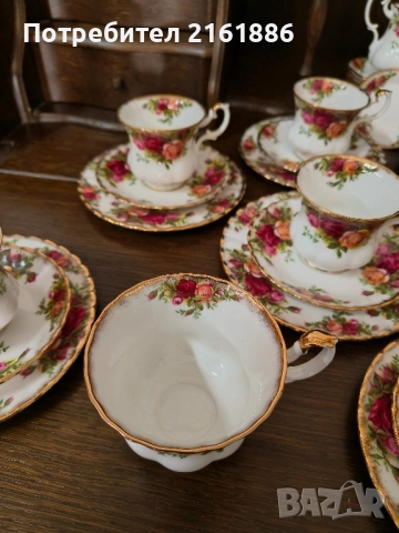 Royal Albert Троен сет за кафе, снимка 5 - Сервизи - 52165592