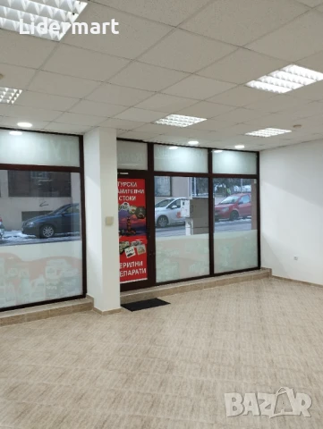 Фризьорски салон / Студио за красота , снимка 11 - Офиси - 50869456