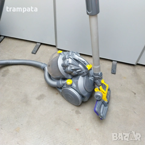 НАЙ ДОБРАТА ОФЕРТА Прахосмукачка Dyson DC08, снимка 5 - Прахосмукачки - 53666863