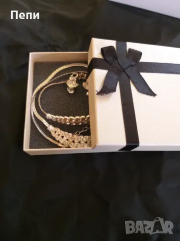 Комплект бижута, снимка 2 - Бижутерийни комплекти - 50042475