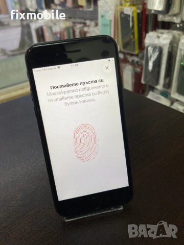 Apple iPhone SE 2020 64GB black , снимка 5 - Apple iPhone - 53683807