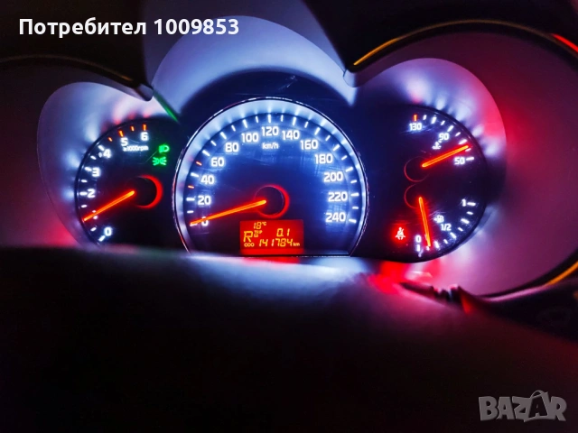 Kia Sorento 2.2 CRDI SWISS , снимка 15 - Автомобили и джипове - 54109286