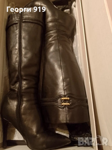 Дамски кожени ботуши 