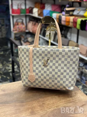 чанти louis vuitton , снимка 10 - Чанти - 49160565