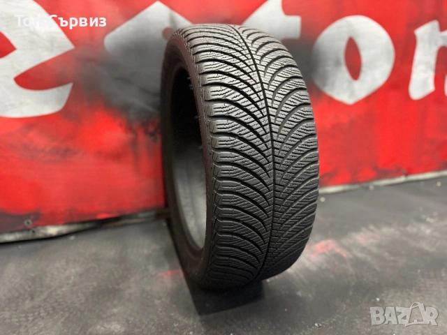 215 45 17, Всесезонна гума, Goodyear Vector4Season, 1 брой