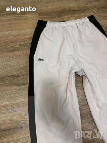 Оргинално мъжко долнище Lacoste White Embroidered Logo Track Pants , S размер , снимка 3 - Спортни дрехи, екипи - 50805798