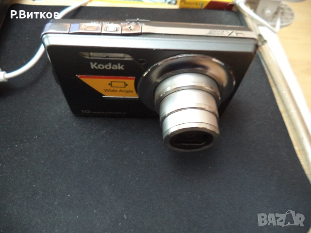 Цифров фотоапарат KODAK - 10 мегапиксела, снимка 2 - Фотоапарати - 54038933