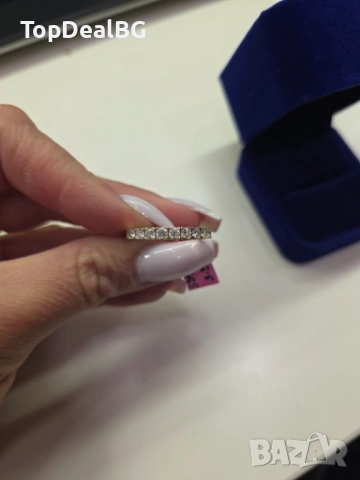 Златен пръстен с диамант, снимка 6 - Пръстени - 53964015