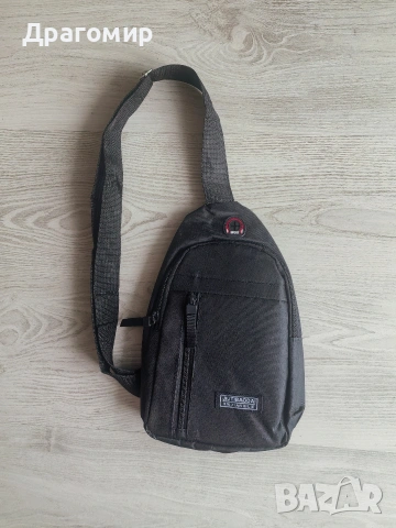 Чантичка през рамо 
