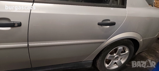 Врата предна задна Opel Vectra C седан - 100лв, снимка 3 - Части - 52890495