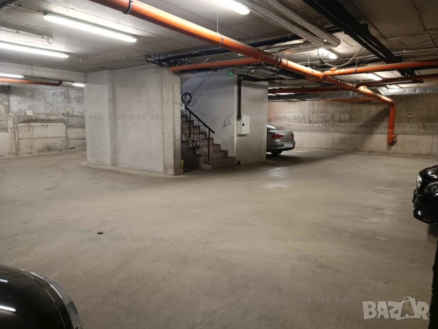 Дава под наем ГАРАЖ, снимка 4 - Гаражи и паркоместа - 47405883
