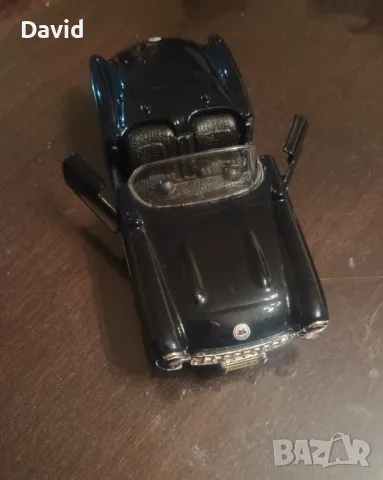 Chevrolet Corvette 1957 Maisto 1:39, снимка 2 - Колекции - 48883571