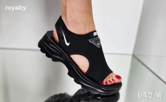 Nike черни дамски сандали 