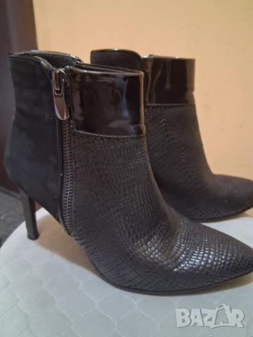 Боти от ест.кожа и лак