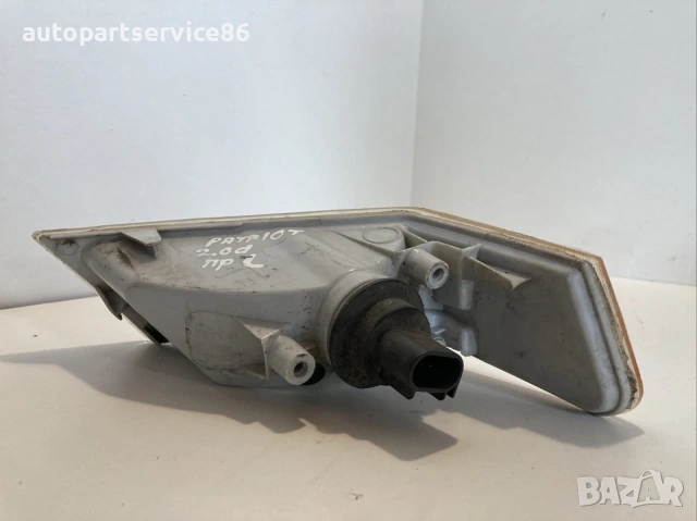 Преден ляв мигач за Jeep Patriot (2008) марка Hella, снимка 2 - Части - 53511026