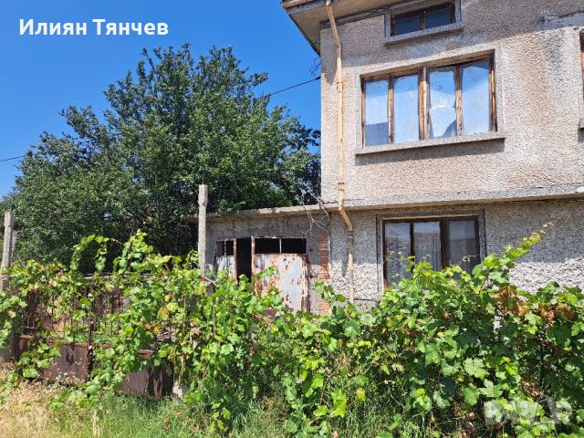 продавам къща в с. Чешнегирово, снимка 3 - Къщи - 46475604