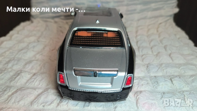 Метална кола Rolls Royce Phantom,1:18 мащаб, чисто нова , снимка 4 - Колекции - 53296536