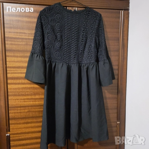 Черна рокля 