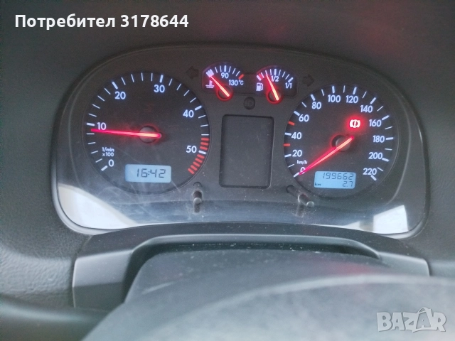 VW GOLF 1.9TDI.90kc., снимка 7 - Автомобили и джипове - 52840665