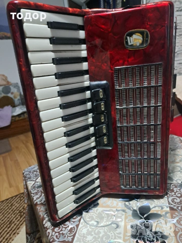 Велтмайстер стела 60 баса , снимка 4 - Акордеони - 53757801