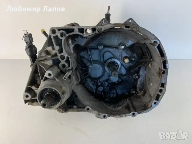 Скоростна кутия Dacia Sandero Logan Lodgy Дачия Сандеро Логан Лоджи 1.4i 1.6i 09г. 8200675637 К7МF7